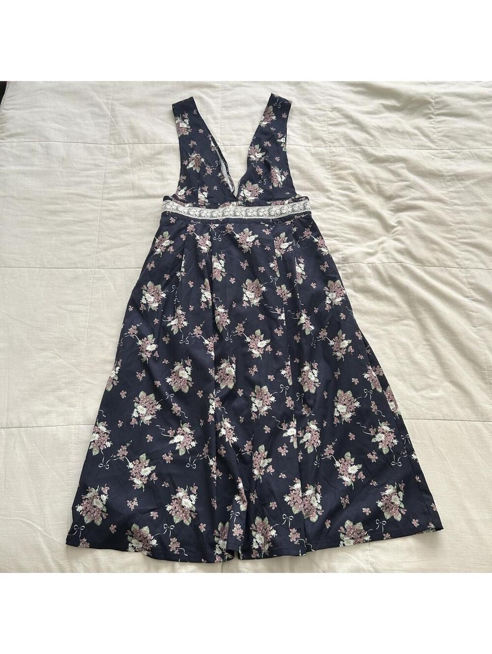 Axes Femme Navy Floral Midi Dress Lace Trim V Neck Pleated Medium Japan